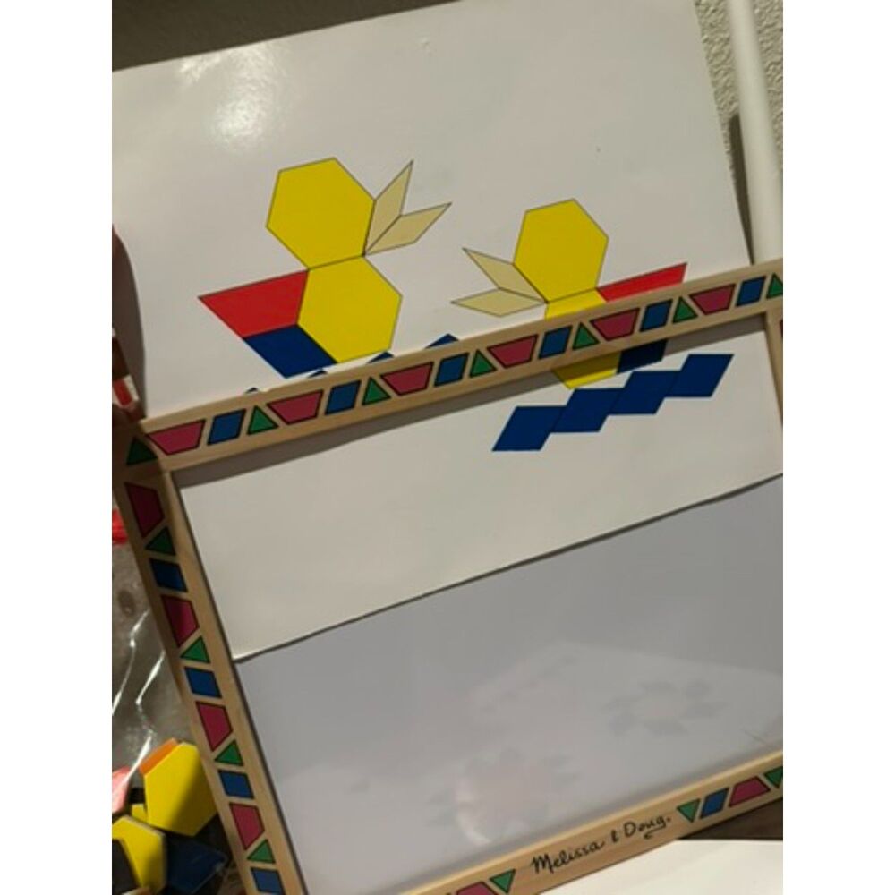 Melissa Doug Magnetic Pattern Block Kit - Picture 3 of 9